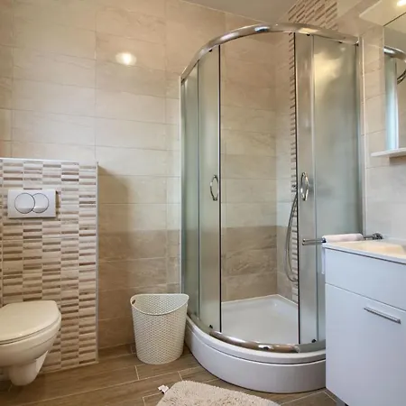 Complex Of 2 Olivia-mar, 2 Private Pools, Up To 20 Persons Only 200m From The Вилла