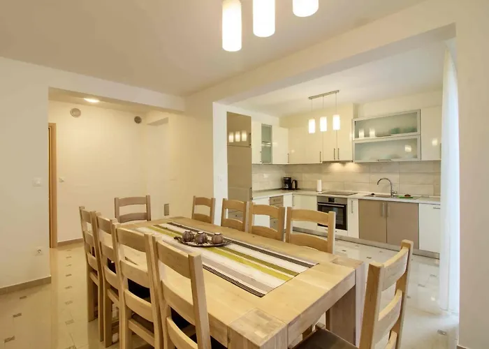 Villa Complex Of 2 Olivia-mar, 2 Private Pools, Up To 20 Persons Only 200m From The