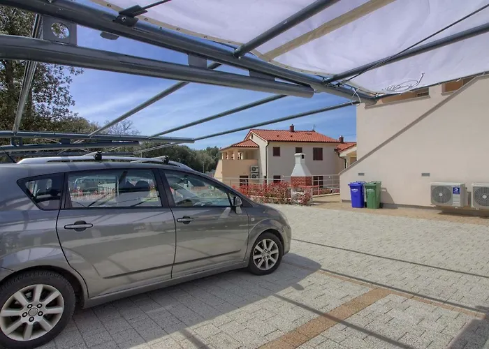 Villa Complex Of 2 Olivia-mar, 2 Private Pools, Up To 20 Persons Only 200m From The *